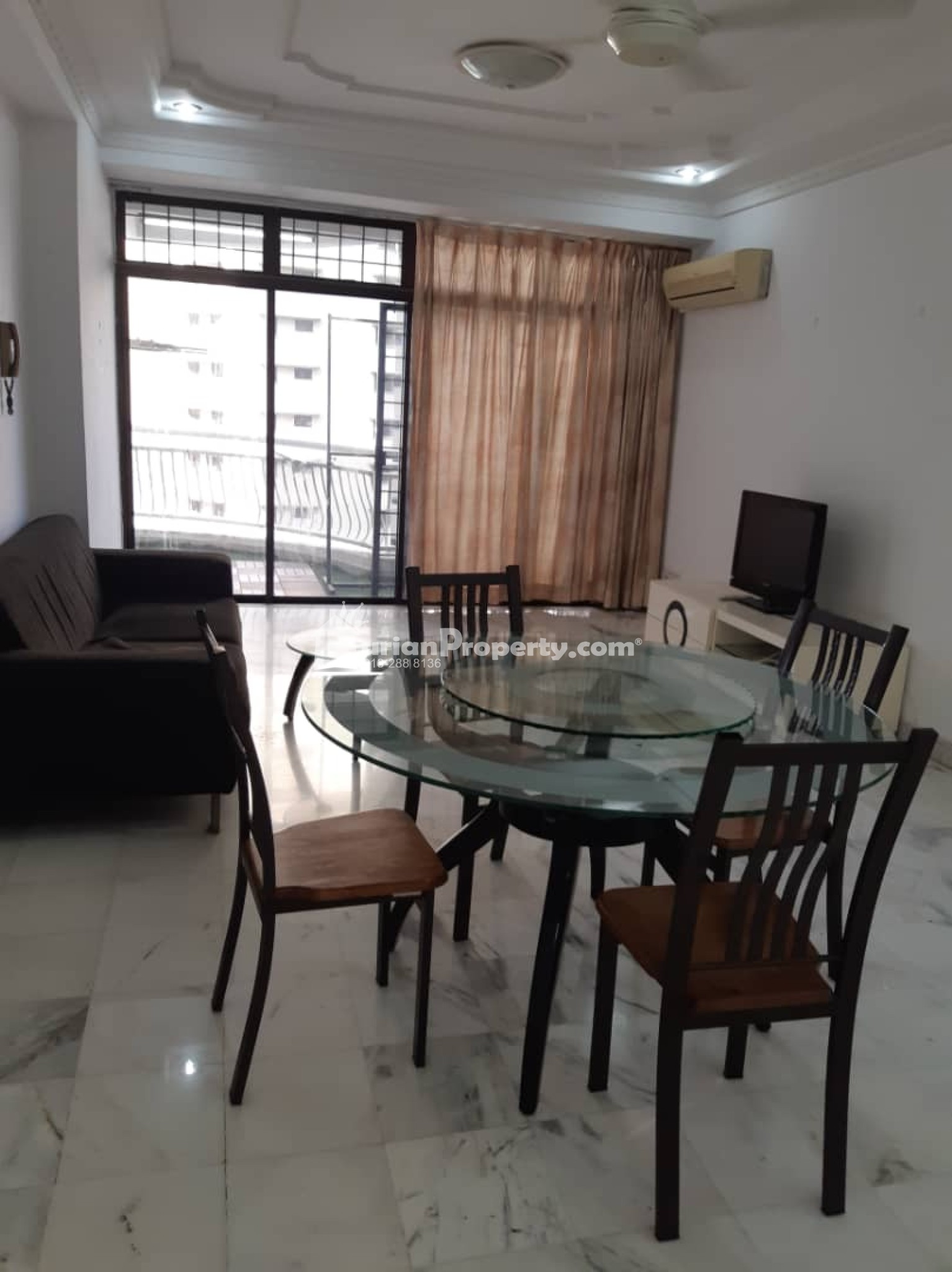 Condo For Sale at Villa Putera