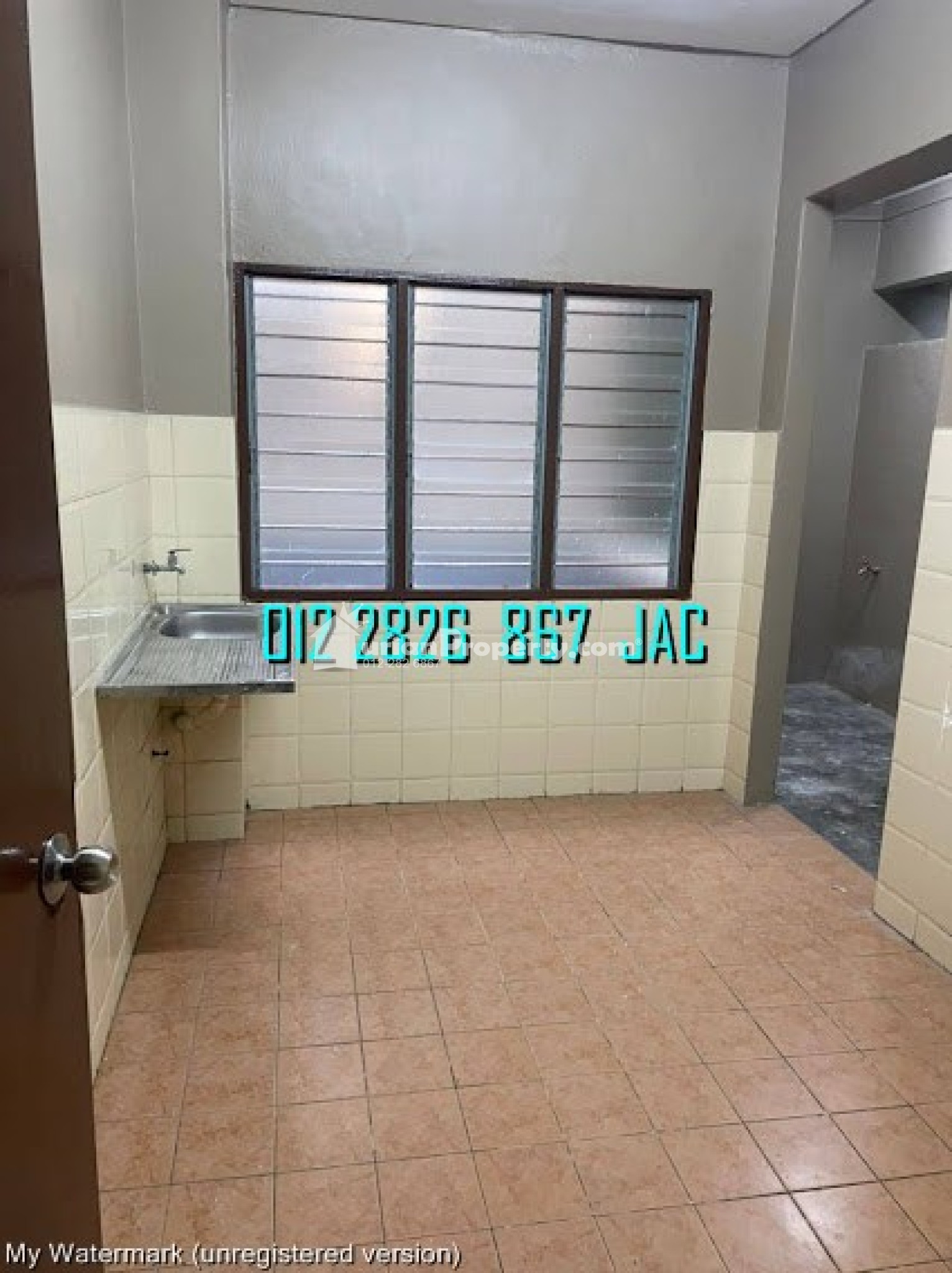 Shop Apartment For Sale at Taman Sentosa