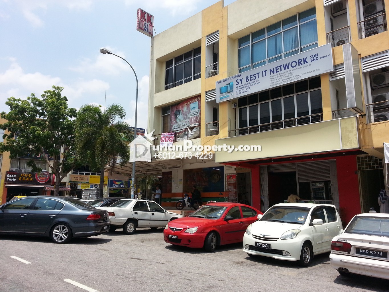 Kedai Lampu Bandar Mahkota Cheras