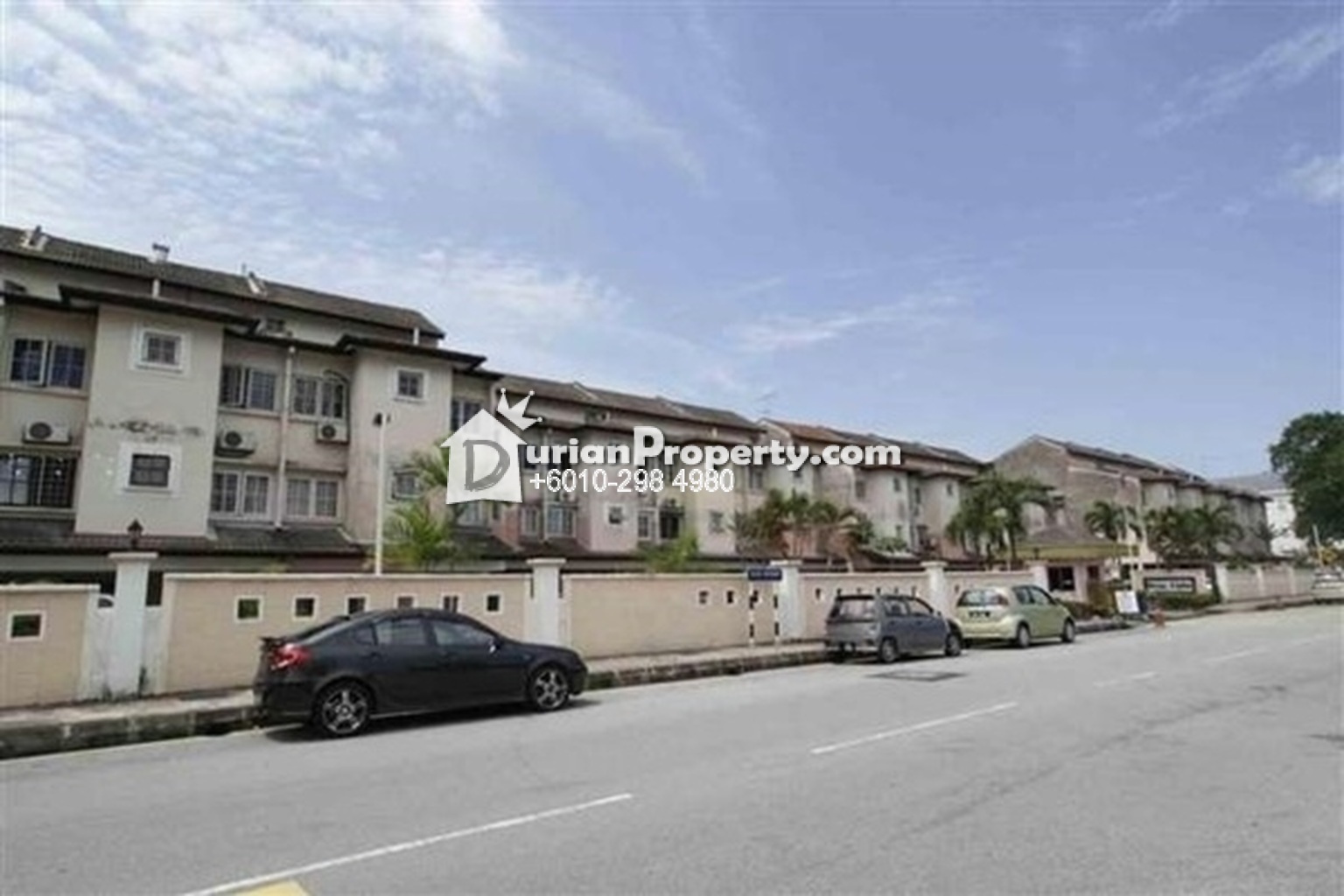 Townhouse For Sale at Desa Alpha, Jalan Ipoh for RM 