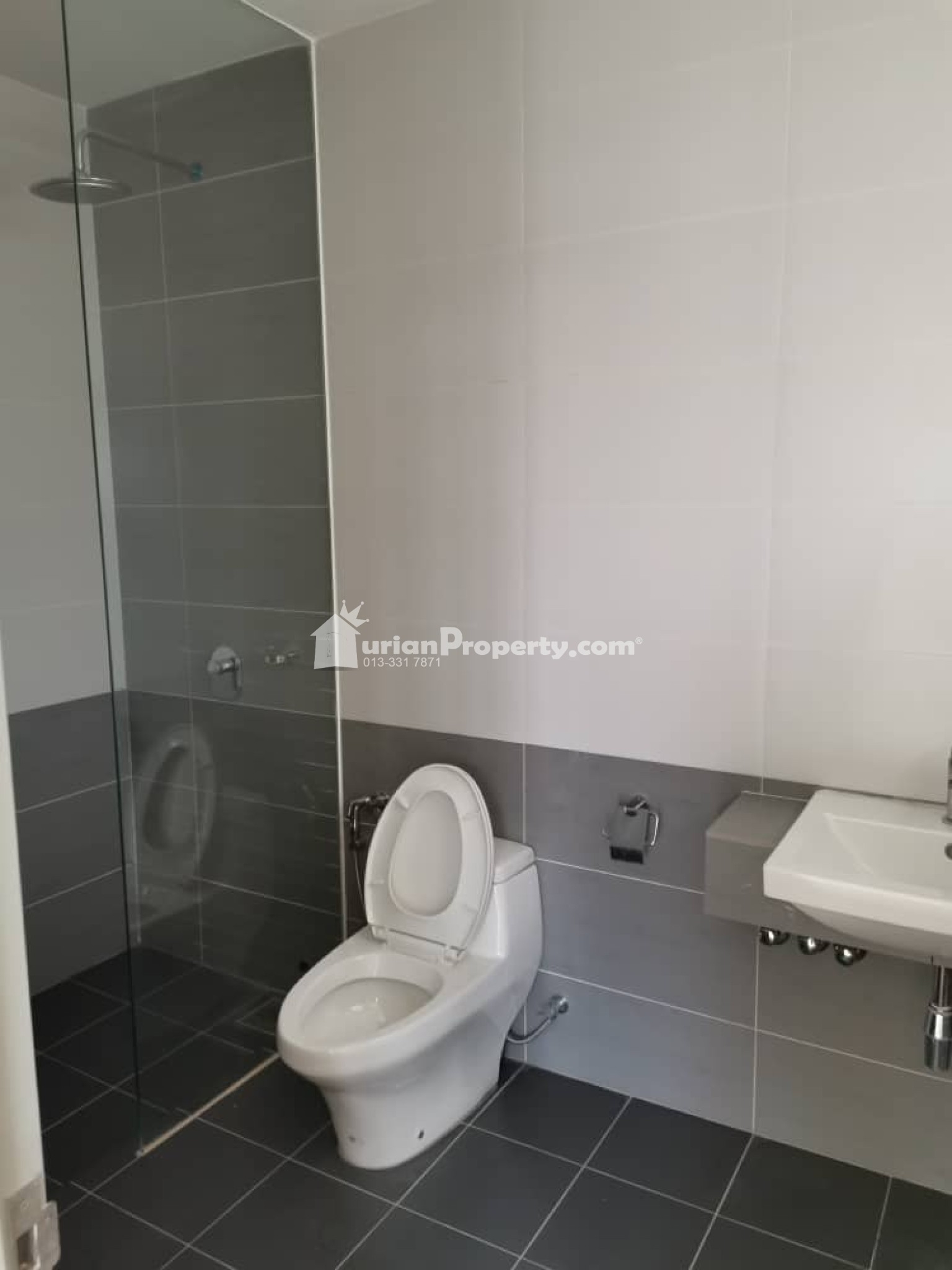 Townhouse For Sale at Avens Residence