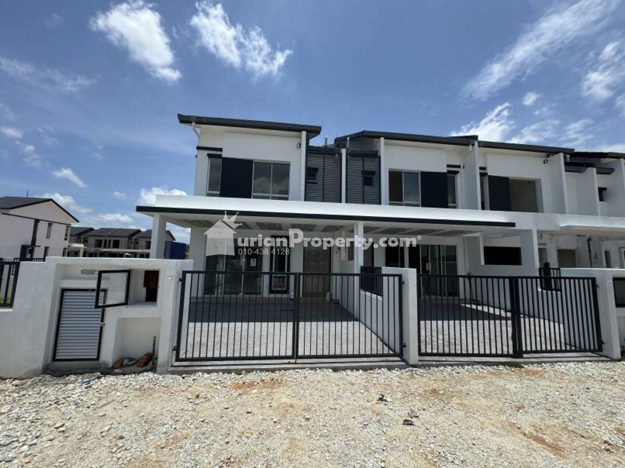 Terrace House For Sale at Bandar Puncak Alam