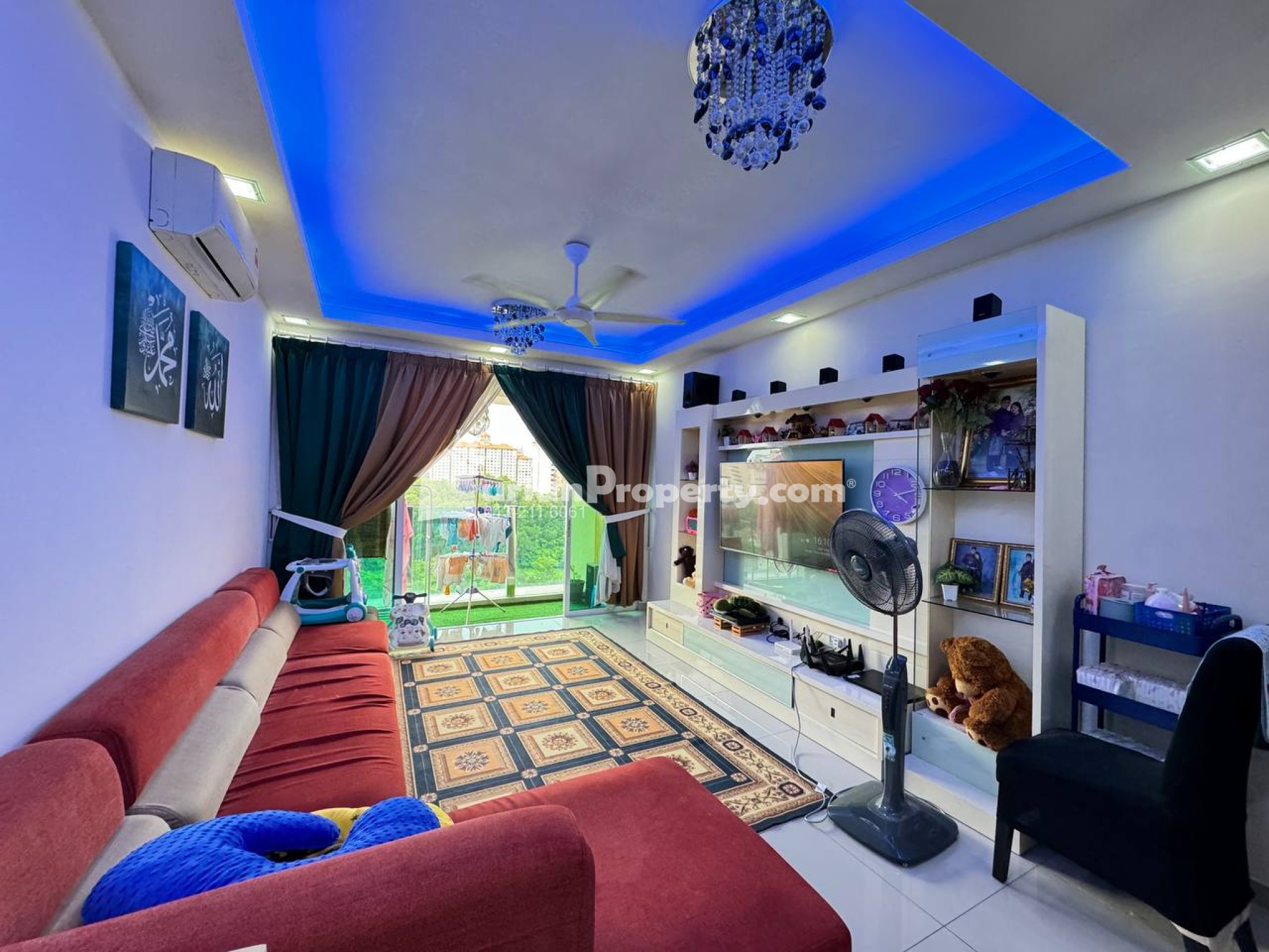 Condo For Sale at The Zest