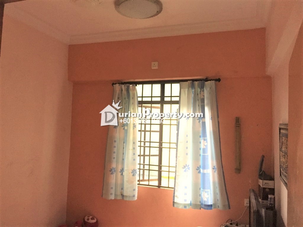 Apartment For Sale at Sri Pelangi Apartment, Subang for RM 330,000 by Saufi Kamardin 