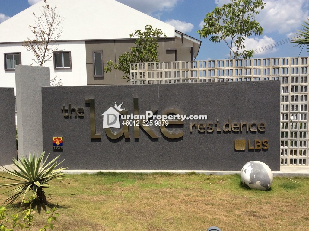Townhouse For Sale At The Lake Residence Puchong For Rm 439 000 By Mike Leong Durianproperty