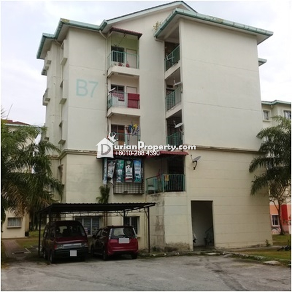 Apartment For Auction at Birchwood Court, Bandar Tasik Puteri for RM