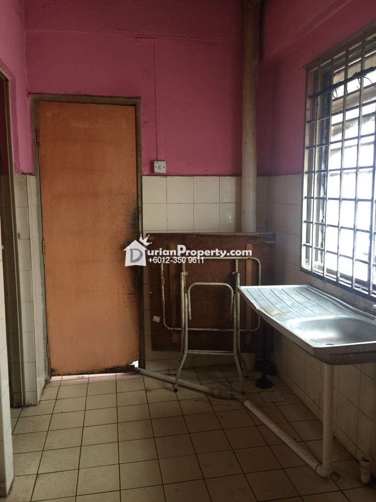 Flat For Rent At Taman Harmoni Indah Seri Kembangan For Rm