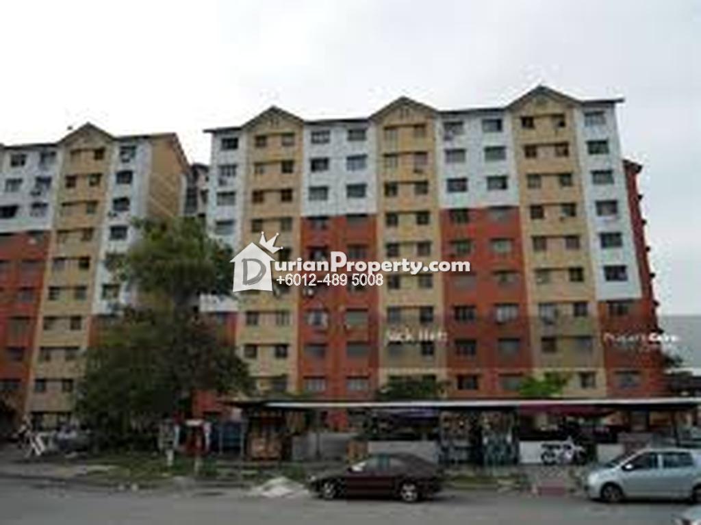 Flat For Sale at Putra Heights, Subang Jaya for RM 140,000 