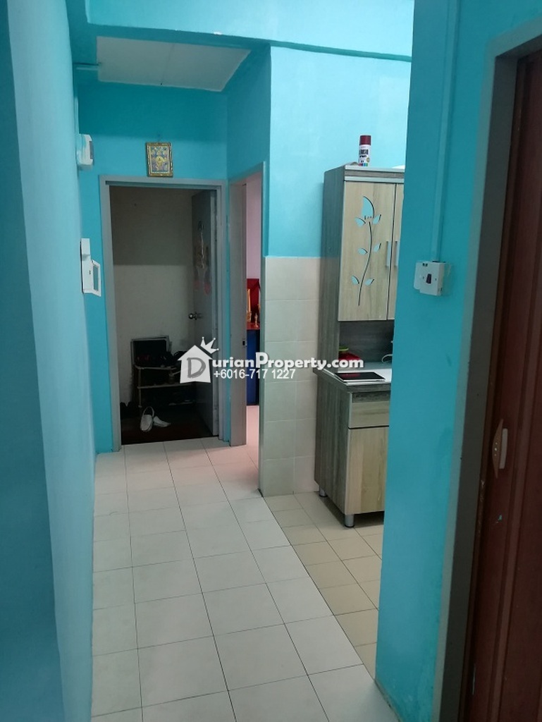 Shop Apartment For Sale at Taman Putri Kulai, Kulai for RM ...