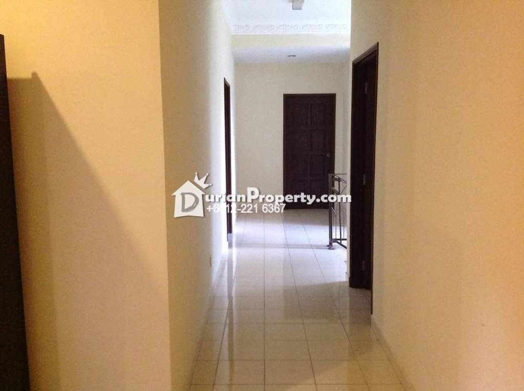 Bungalow House For Sale at Sungai Buloh Country Resort 