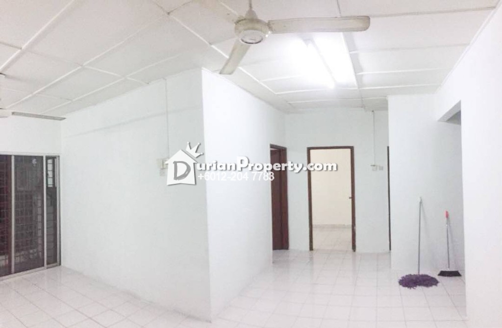 Apartment For Sale at Jasmine Court