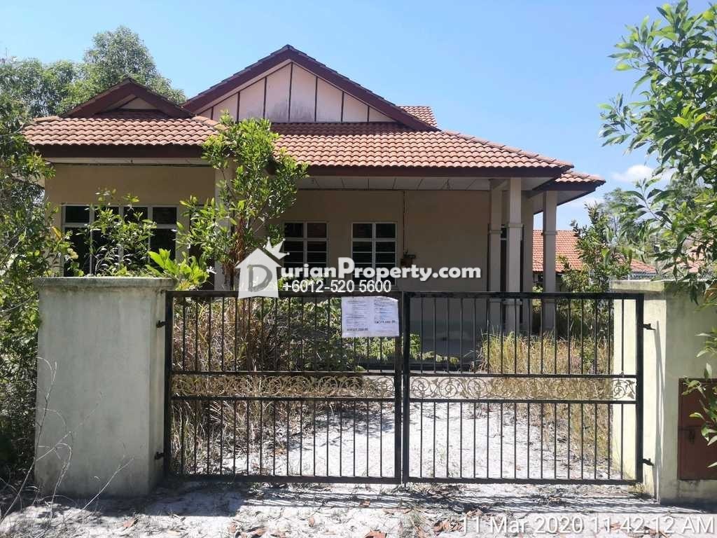 Terrace House For Auction at Rusila, Marang