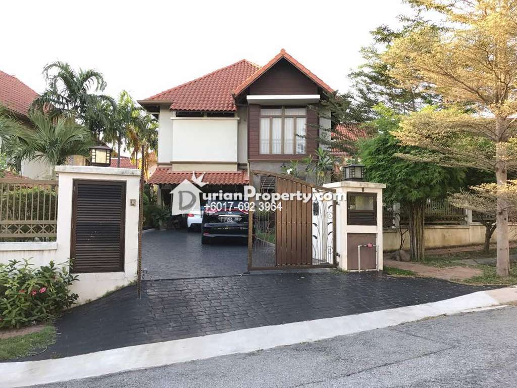 Bungalow House For Sale at Section 27