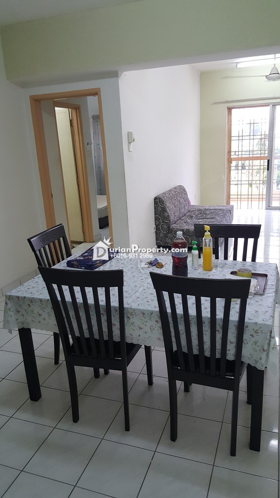 Apartment For Rent at Sri Lavender Apartment