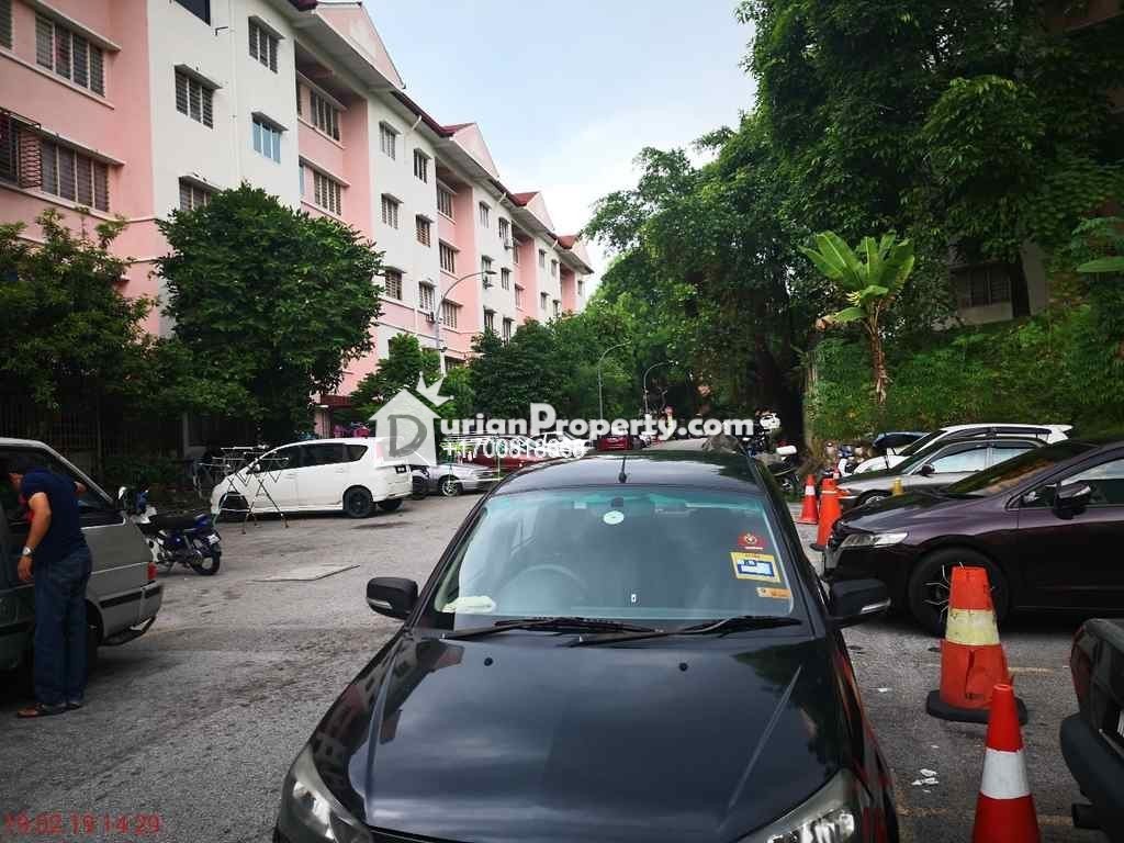 Apartment For Auction At Pangsapuri Seri Dahlia Bandar Seri Putra For Rm 140 000 By Hannah Durianproperty