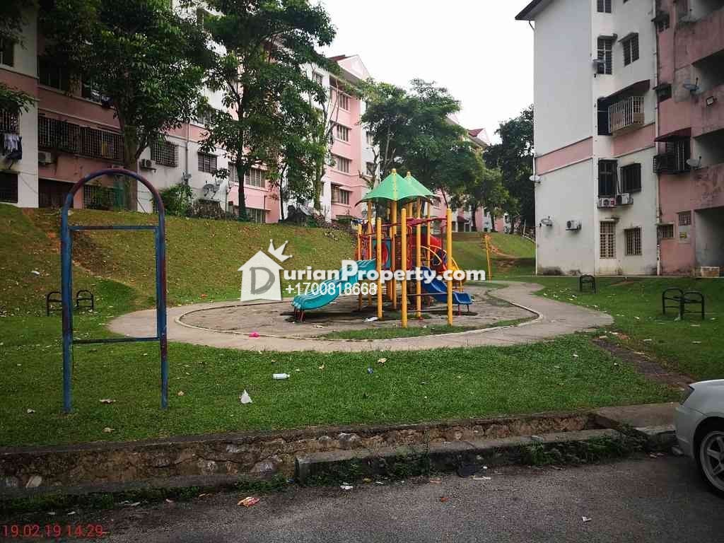 Apartment For Auction At Pangsapuri Seri Dahlia Bandar Seri Putra For Rm 140 000 By Hannah Durianproperty