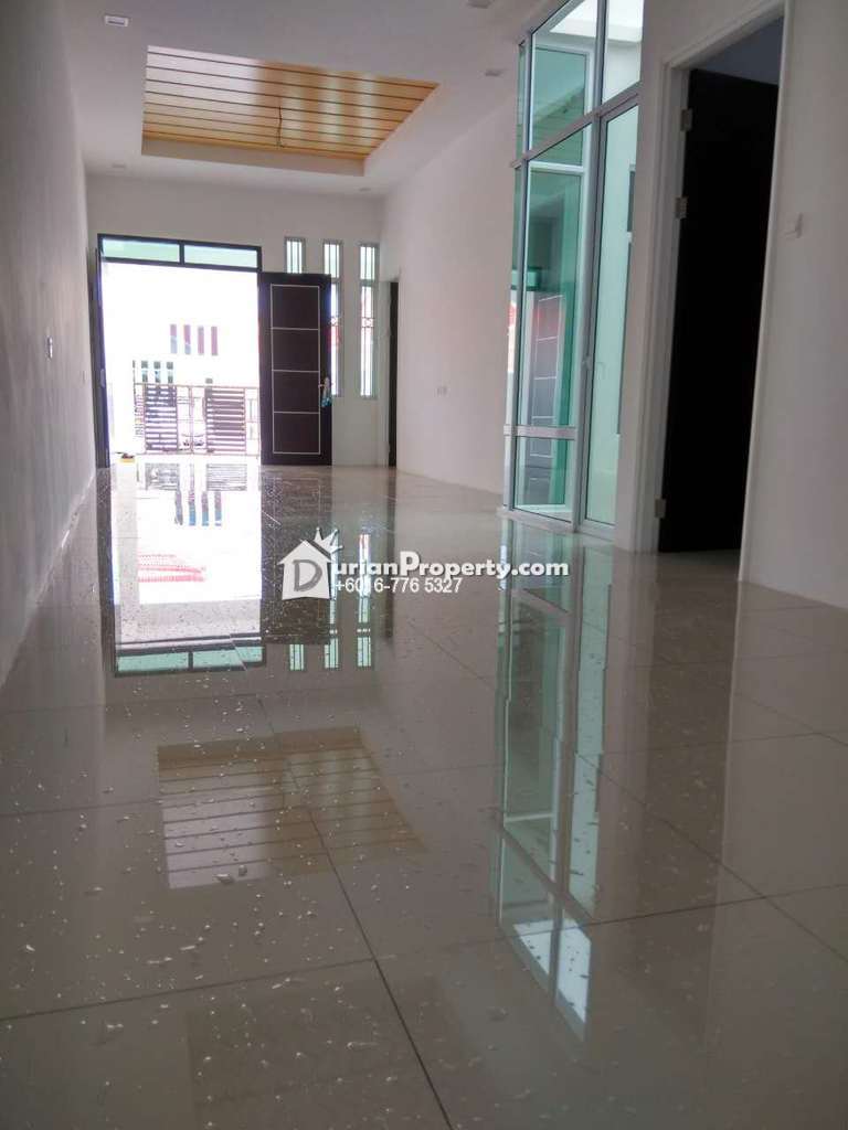 Terrace House Room For Rent At Miri Sarawak For Rm 300 By Nicholas Ting Durianproperty