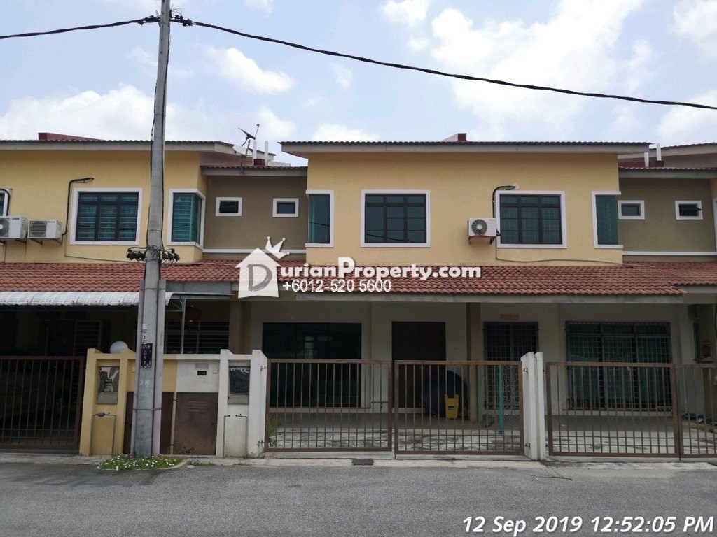 Terrace House For Auction at Wakaf Bharu, Kelantan