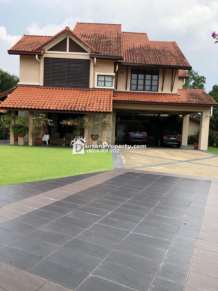 Bungalow House For Sale at Bukit Jelutong Industrial Park, Shah 