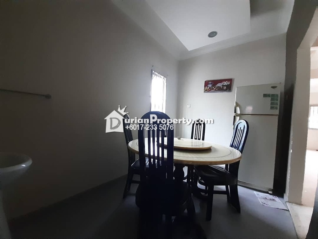 Terrace House For Rent At Taman Cahaya Ampang For Rm 2300