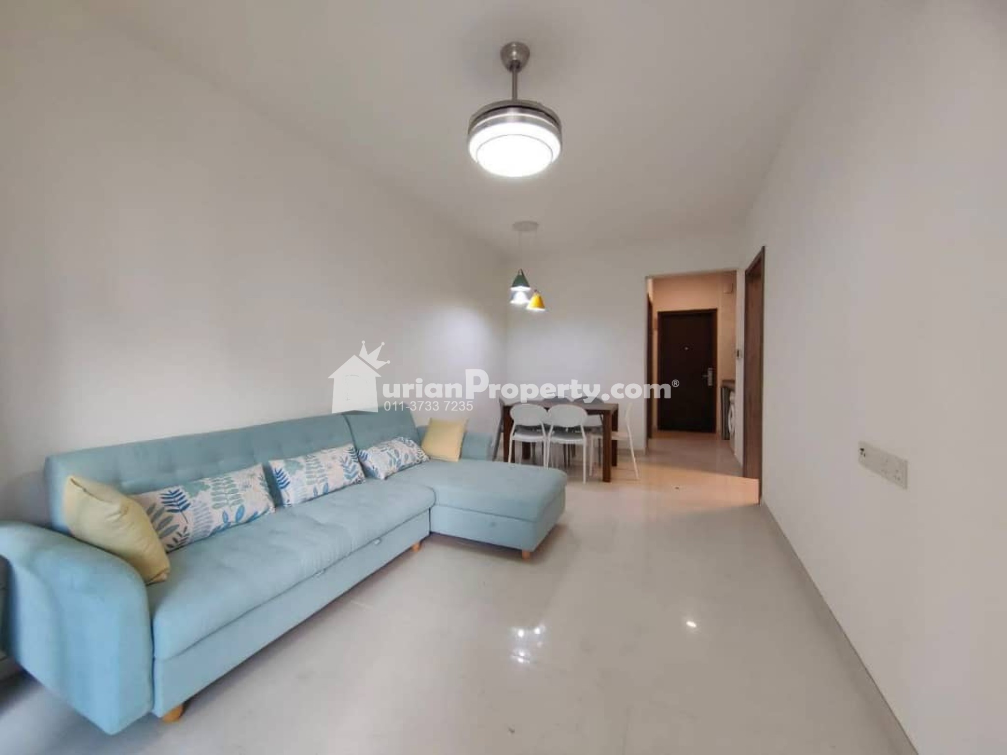 Condo Room for Rent at Armani Signature Residence