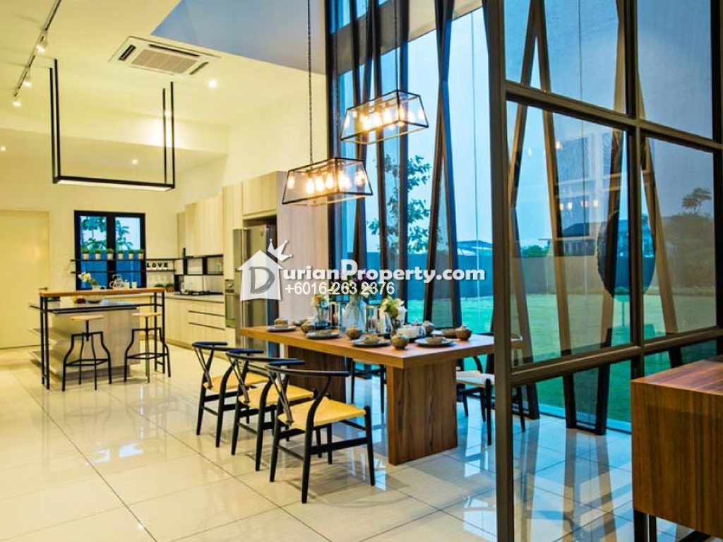 Terrace House For Sale at Dumalis, Puchong