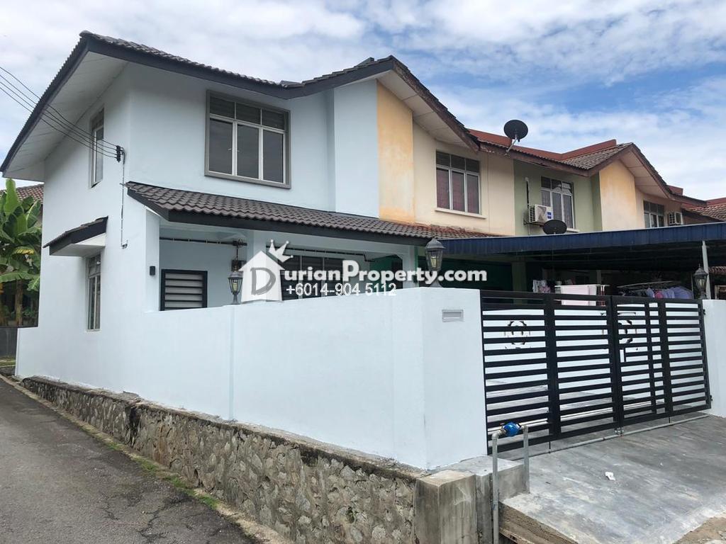 Terrace House For Sale at Bukit Sentosa, Rawang for RM 