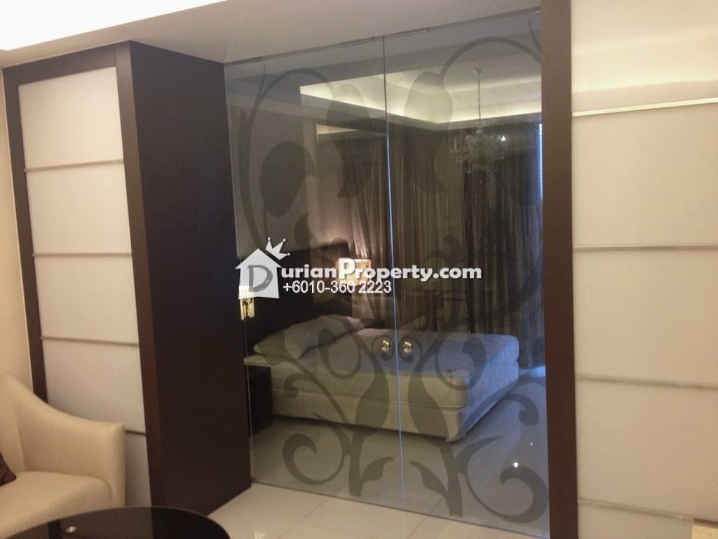 Condo For Rent at Carlton