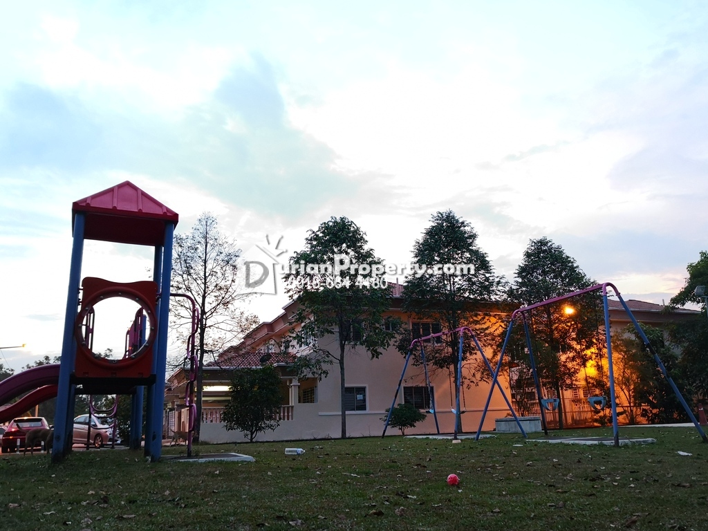 Terrace House For Rent at Taman Klang Indah