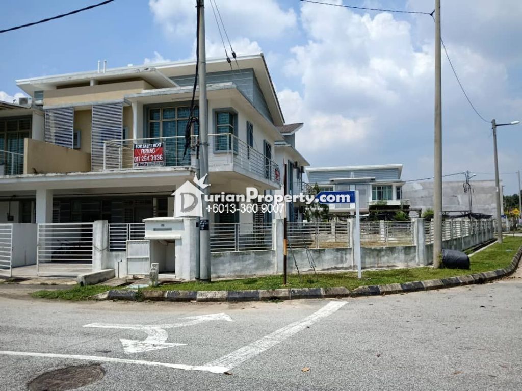 Semi D For Sale at Royal Ivory 2