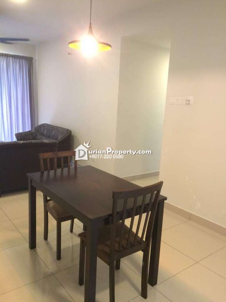 Condo For Rent at Maxim Residences