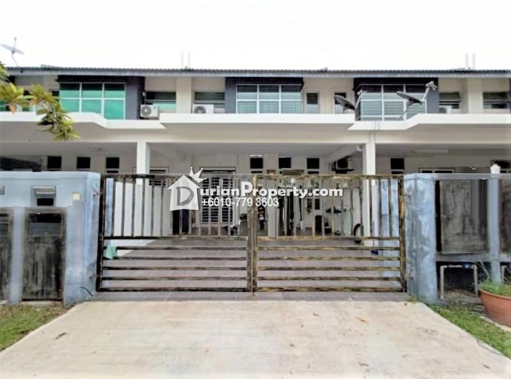 Terrace House For Sale at Bangi Avenue