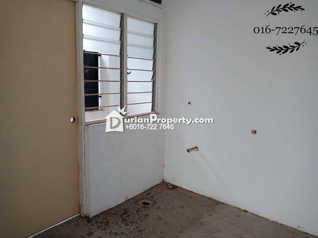 Flat For Sale At Taman Pulai Utama Skudai For Rm 78 000 By Christopher Yan Durianproperty