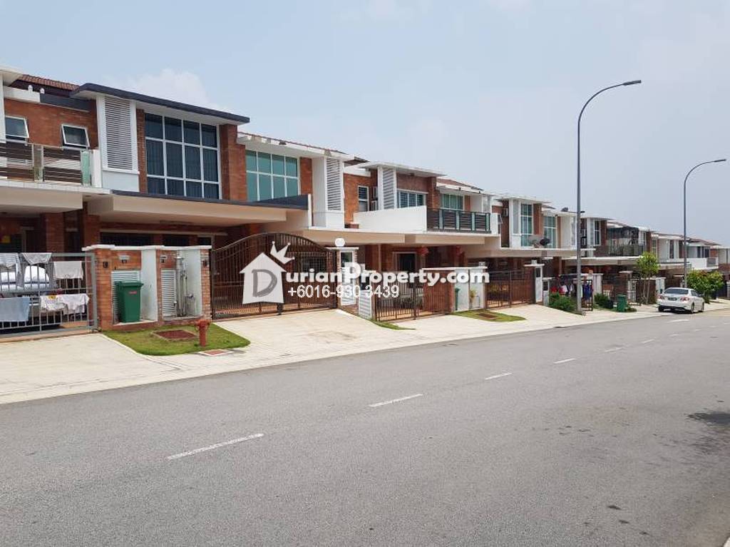Terrace House For Sale at Goodview Heights