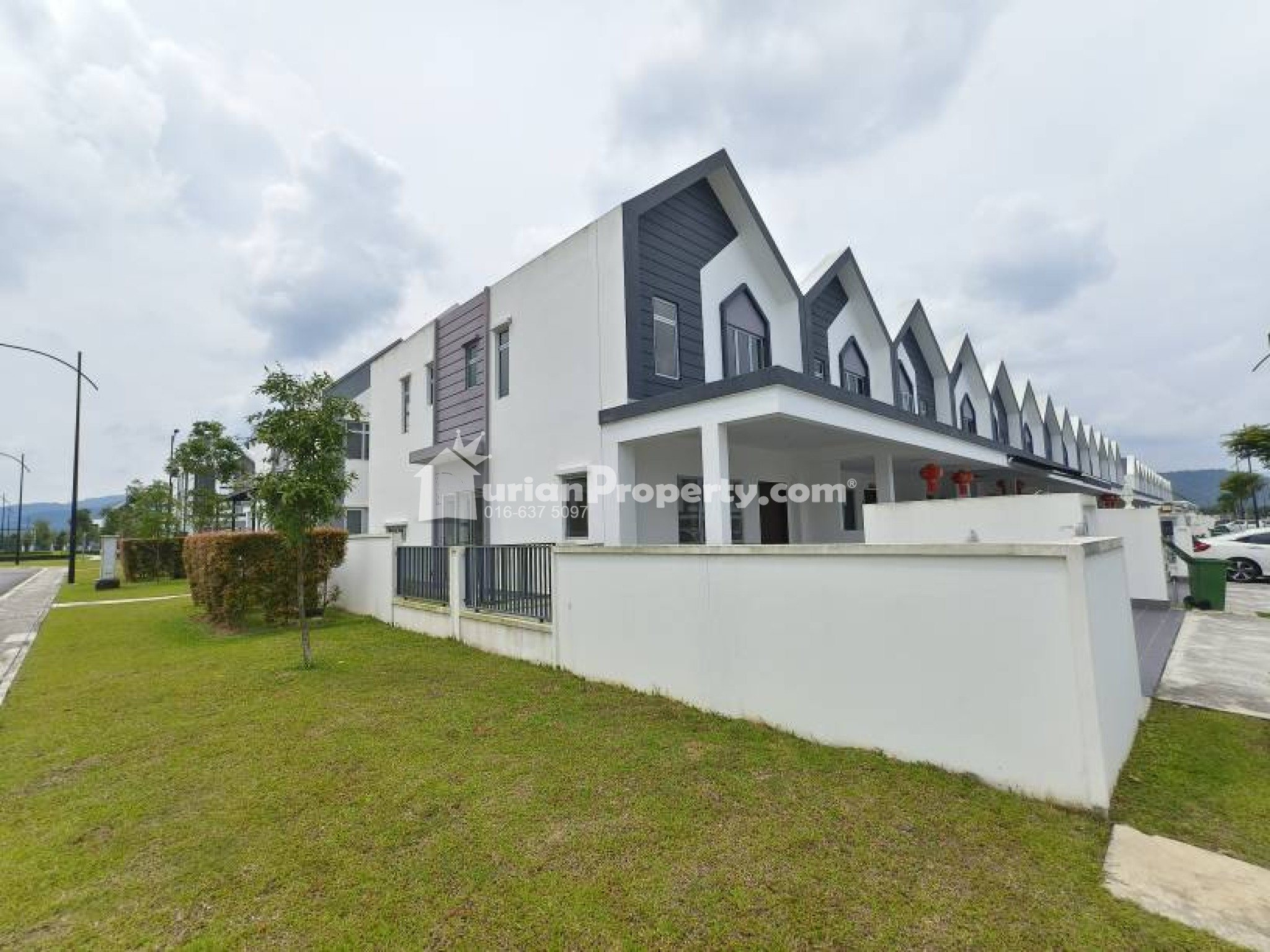 Terrace House For Sale at Eco Forest