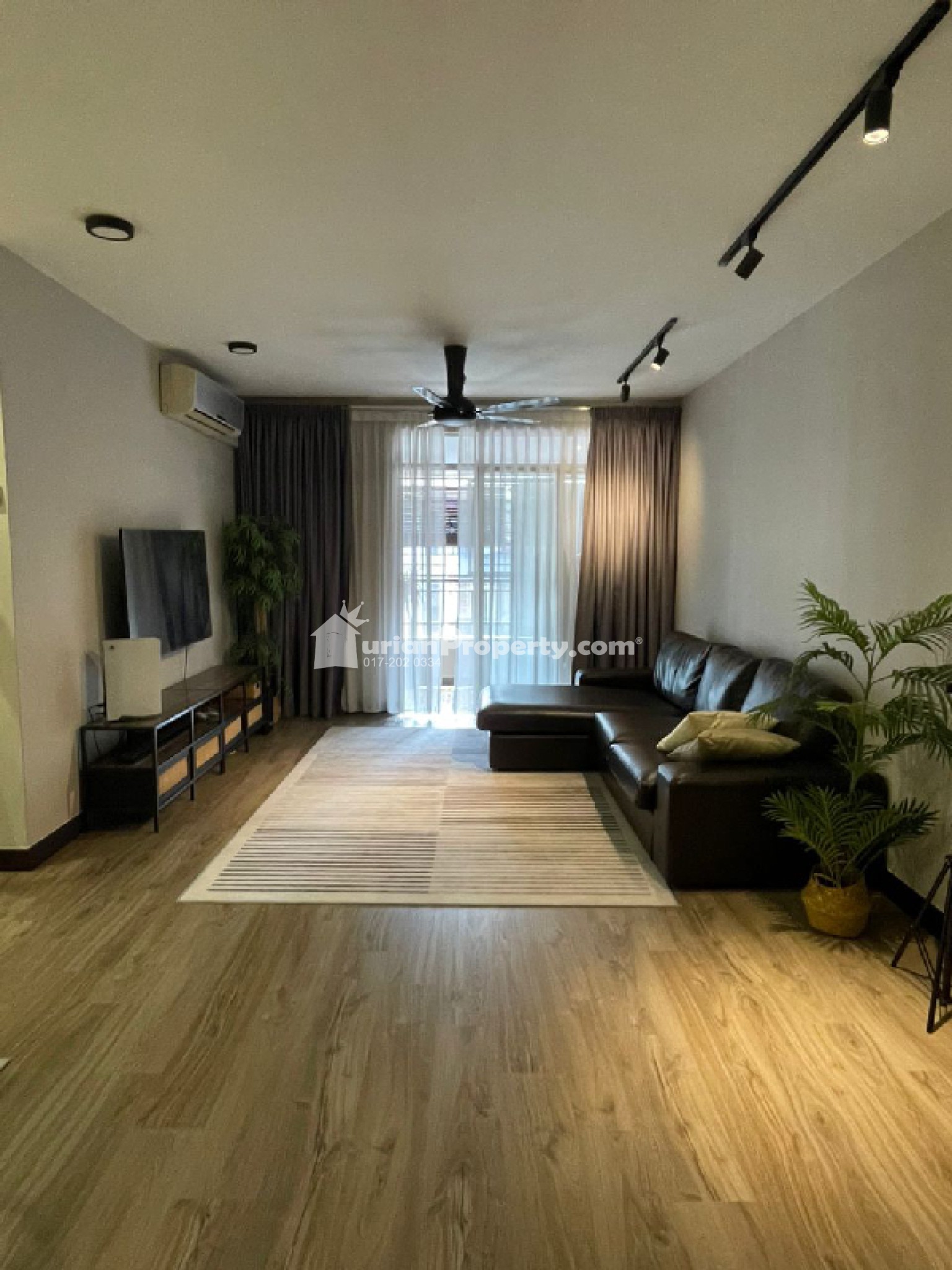 Apartment For Sale at Gardenville Townvilla