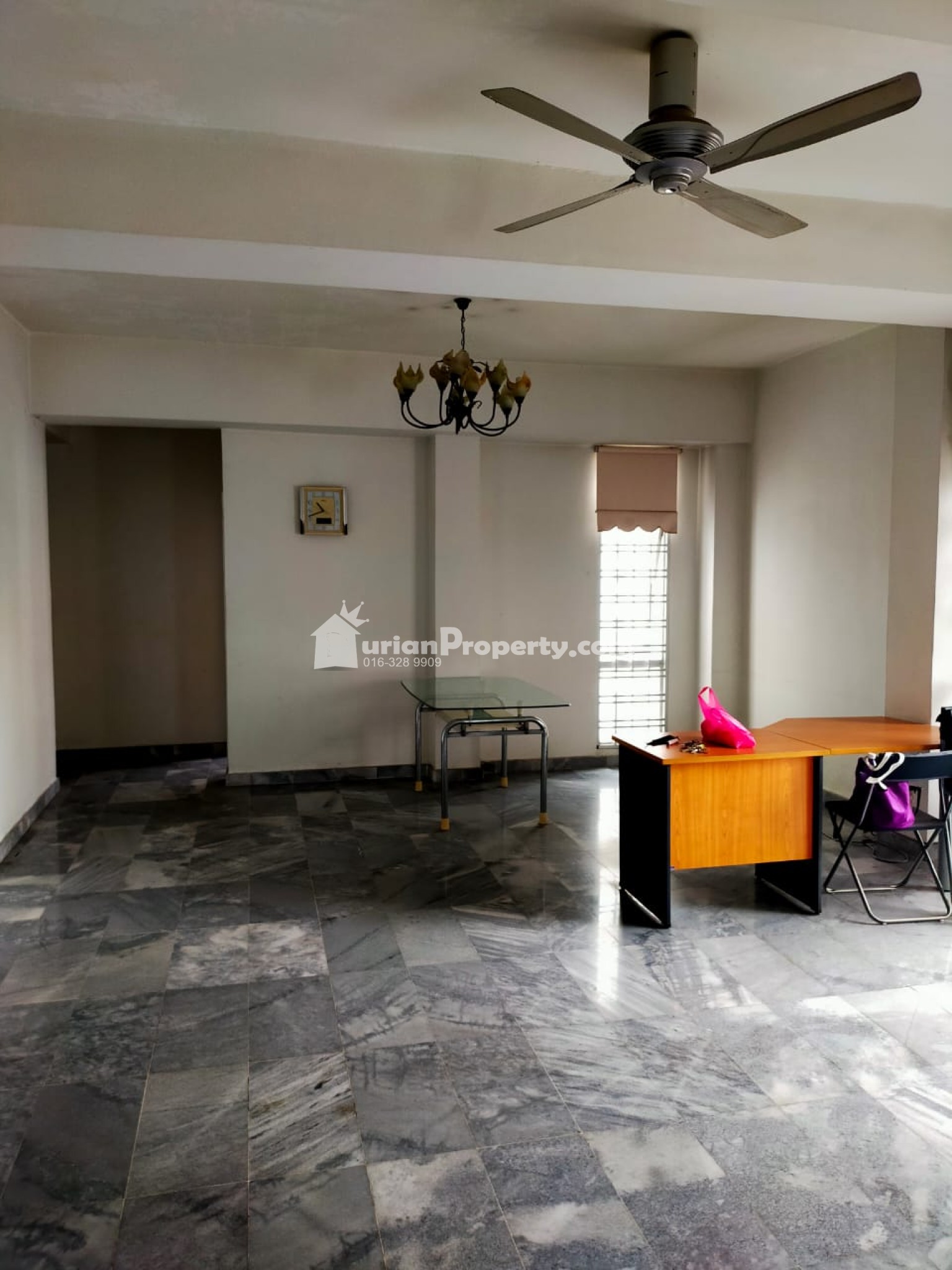 Condo For Sale at Ridzuan Condominium