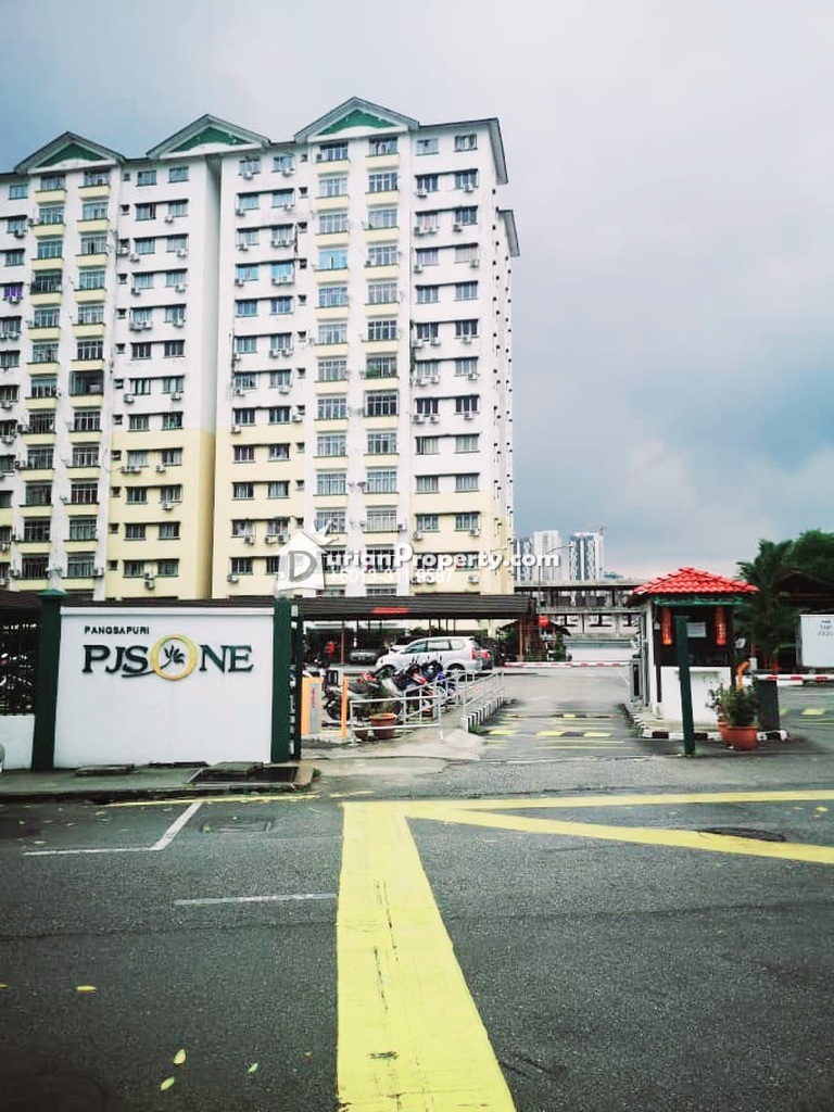 Apartment For Sale At Pjs One Apartments Taman Petaling Utama For Rm 385 000 By Mlh Property Durianproperty