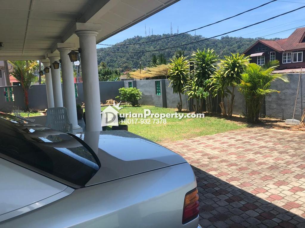 Bungalow House For Sale at Medan Tok Sira, Kuantan for RM 980,000 