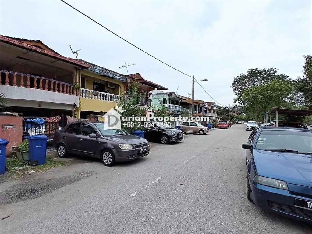 Terrace House For Sale at Section 18, Shah Alam