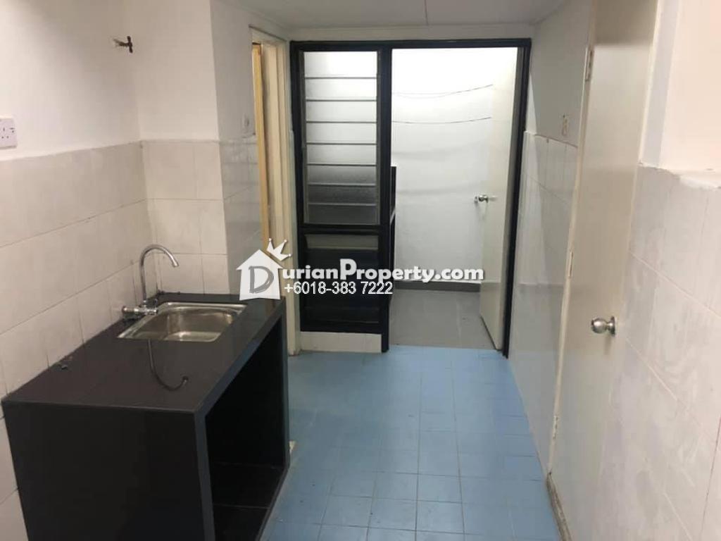 Apartment For Rent At Pangsapuri Seri Markisa Taman Puchong Tekali For Rm 850 By Simon Tan Durianproperty