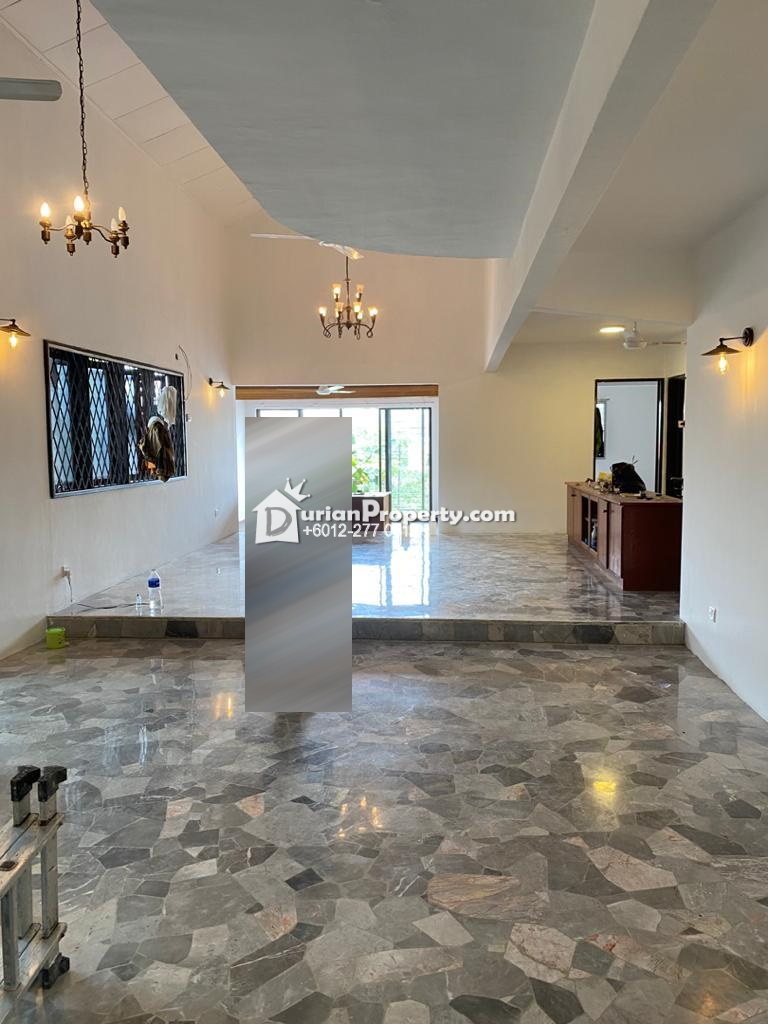 Bungalow House For Rent at Section 11, Petaling Jaya