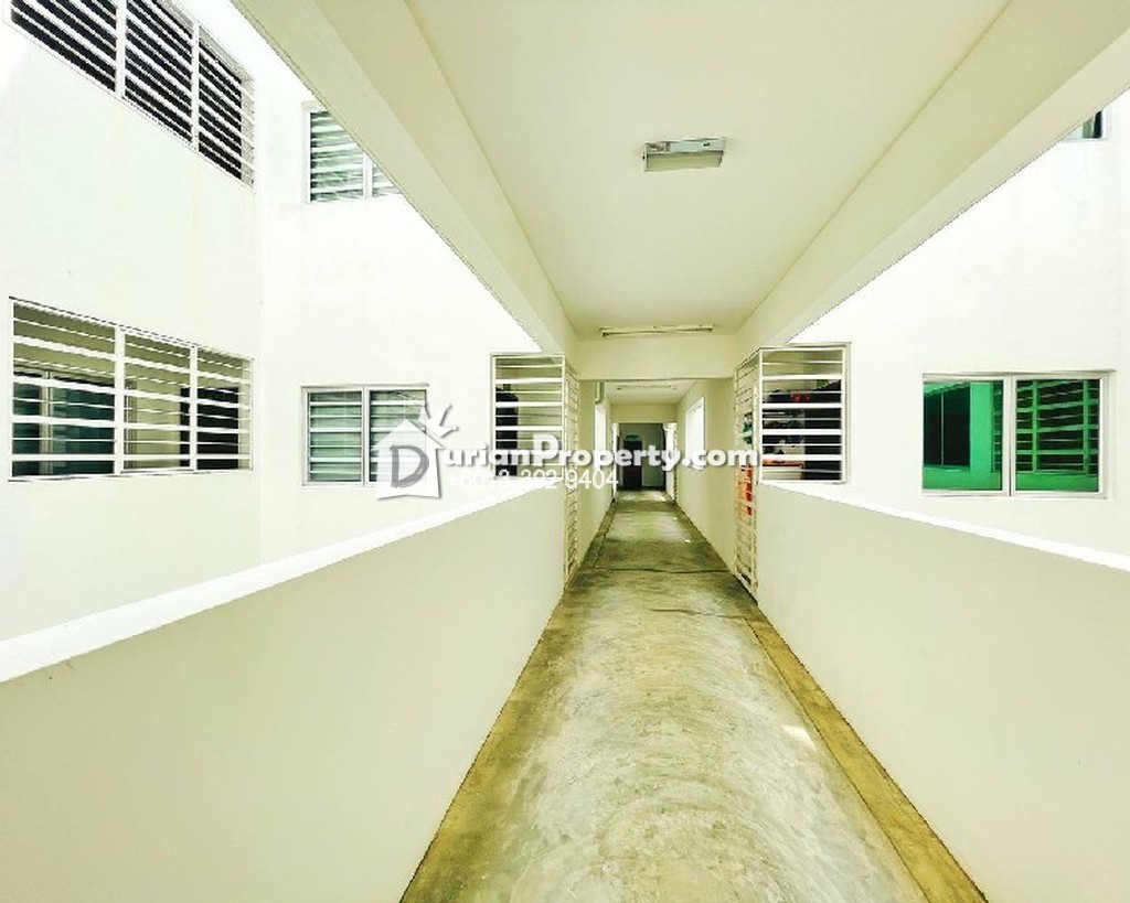 Condo For Rent at Puncak Hijauan, Taman Universiti