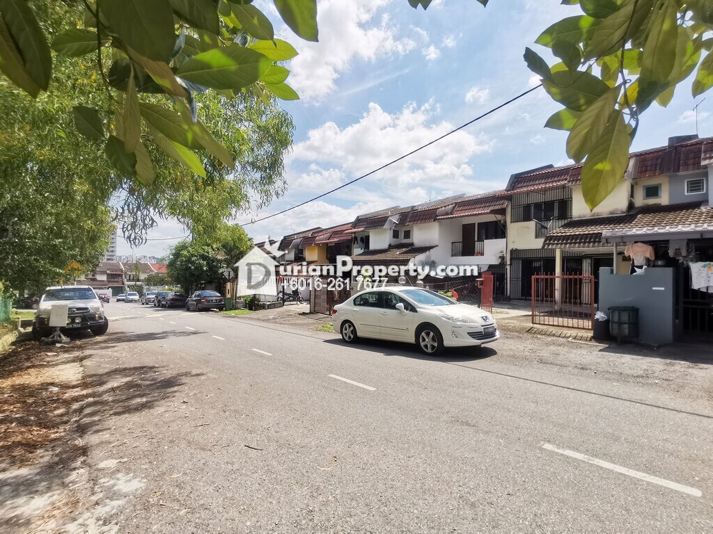 Terrace House For Sale at Taman Bukit Serdang