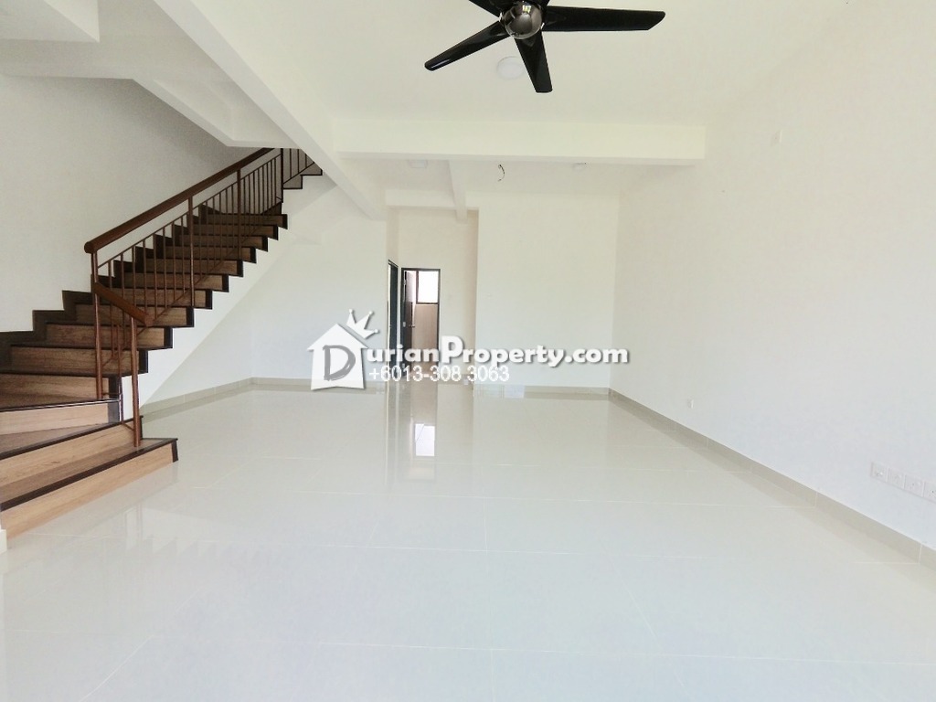 Terrace House For Sale at Bandar Ainsdale, Seremban