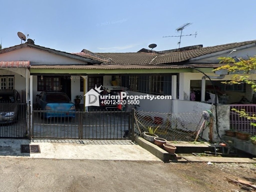 Terrace House For Auction at Bidor, Perak