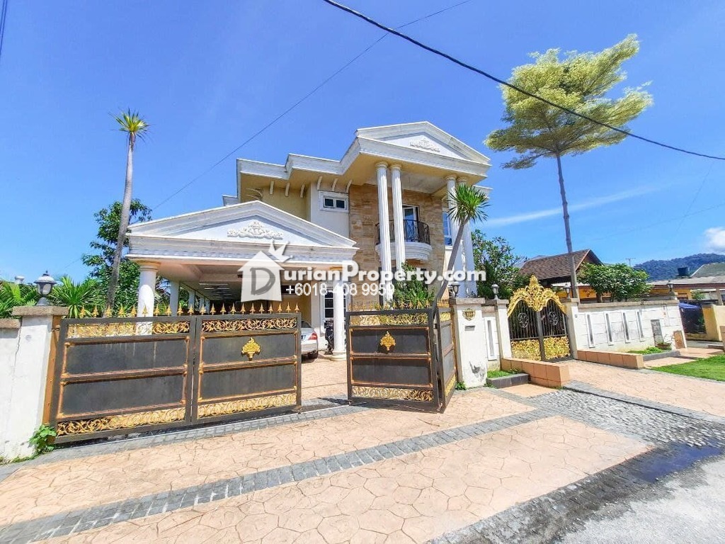 Bungalow House For Sale at Kampung Melayu Ampang, Ampang for RM