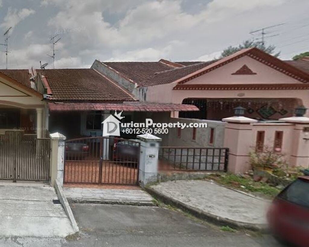 Terrace House For Auction at Taman Putri Wangsa, Ulu Tiram