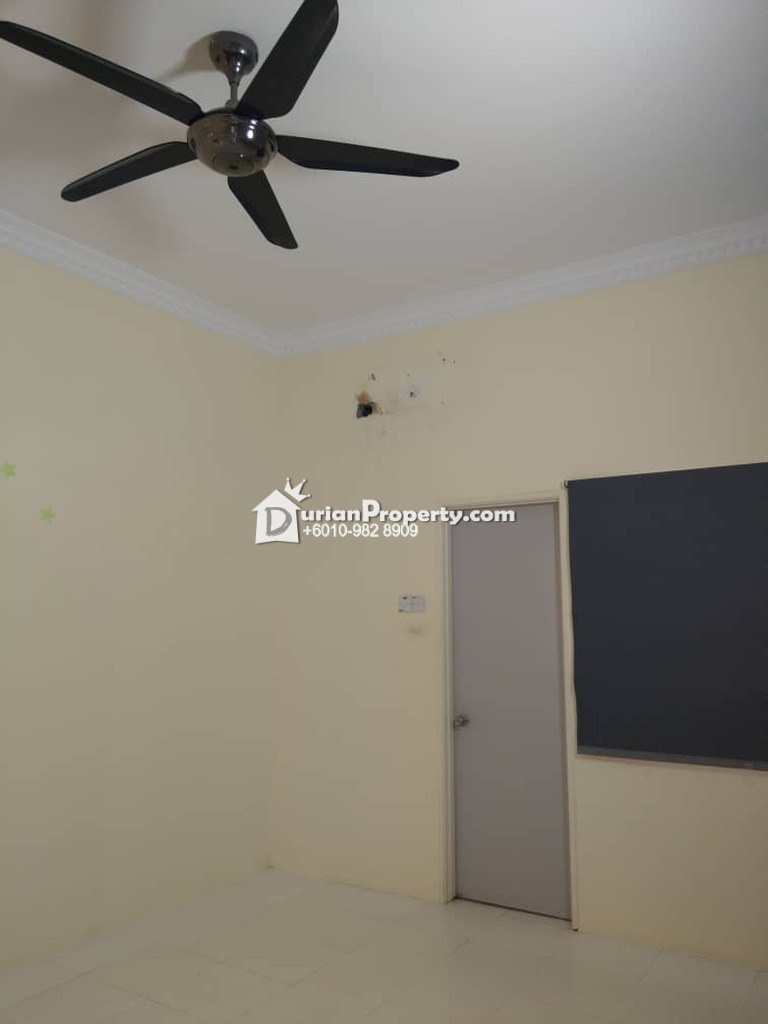 Condo For Rent at The Lake Residence, Puchong