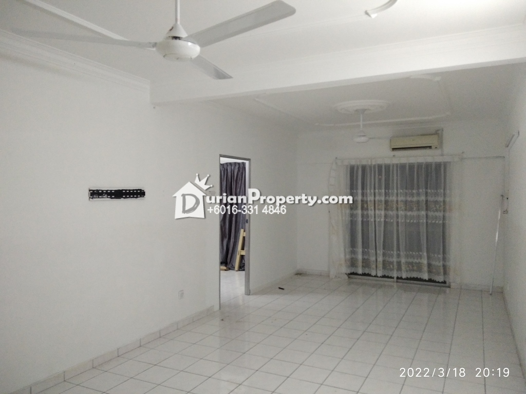 Apartment For Rent at Sri Raya Apartment, Kajang
